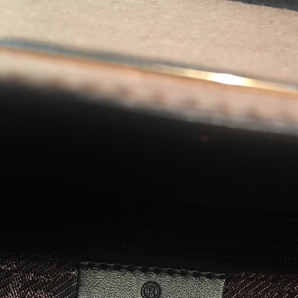 Gucci Handbag - Picture 6 of 7
